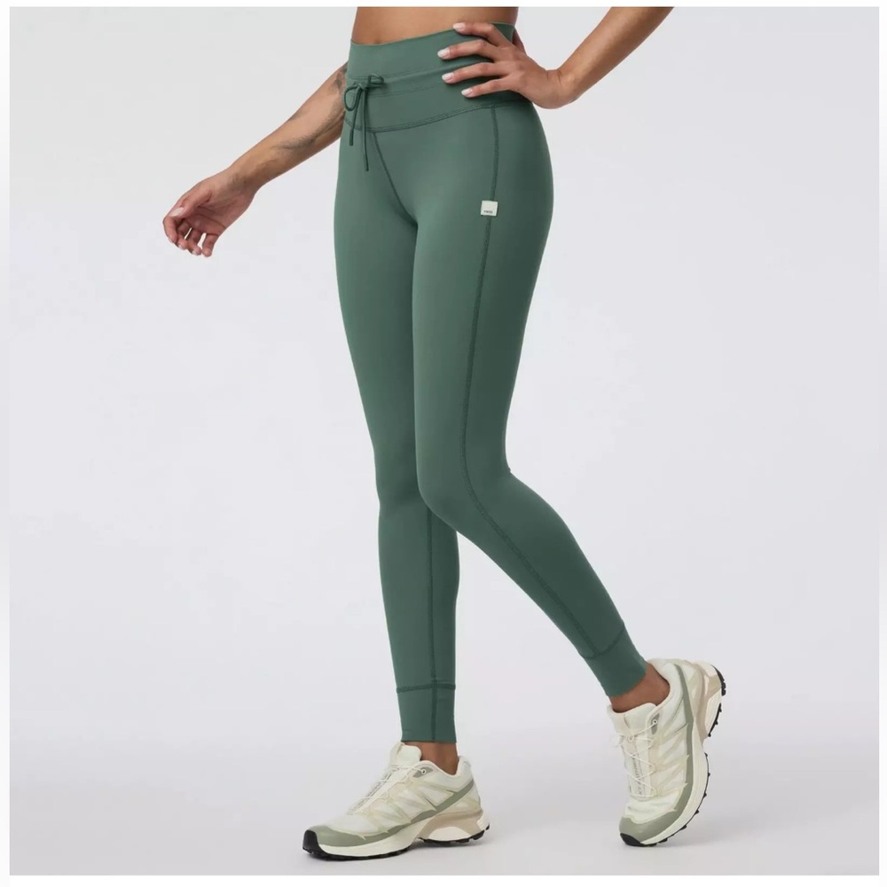 Vuori Women's Daily Legging in agate green full length, size S